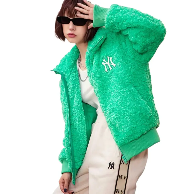MLB New York Yankees Velvet feel Coat Women's Green-3