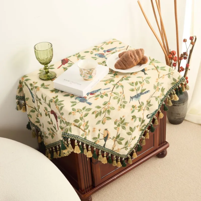 Spinning Autumn Pie Tablecloths-3