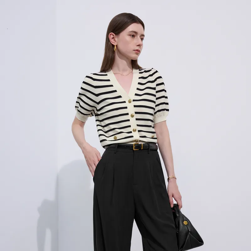 3COLOUR Sweater Women's Black White Stripes-4