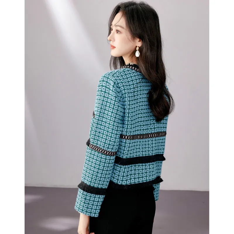 Like The Age Of Water Fall, Winter Velvet feel Coat Straight Women's Blue-3