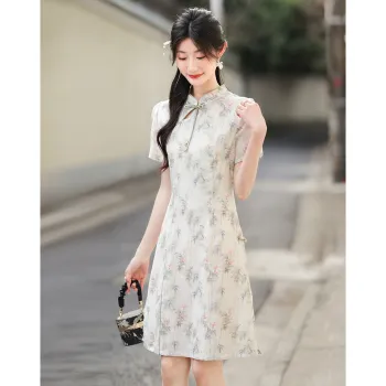 Like The Age Of Water Short Sleeved Dress Women's White