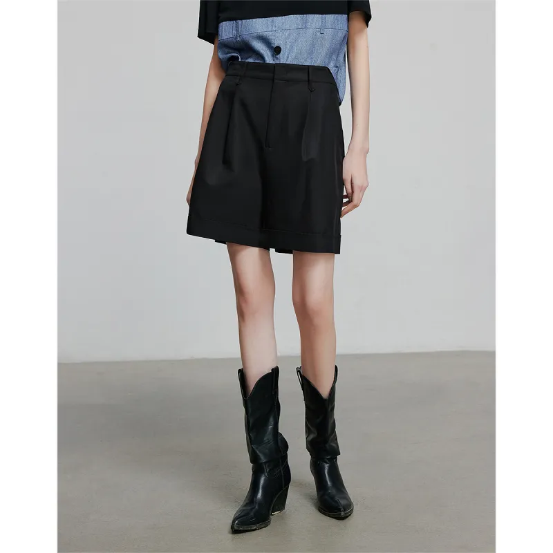 Initial Language Casual Shorts Women's-8
