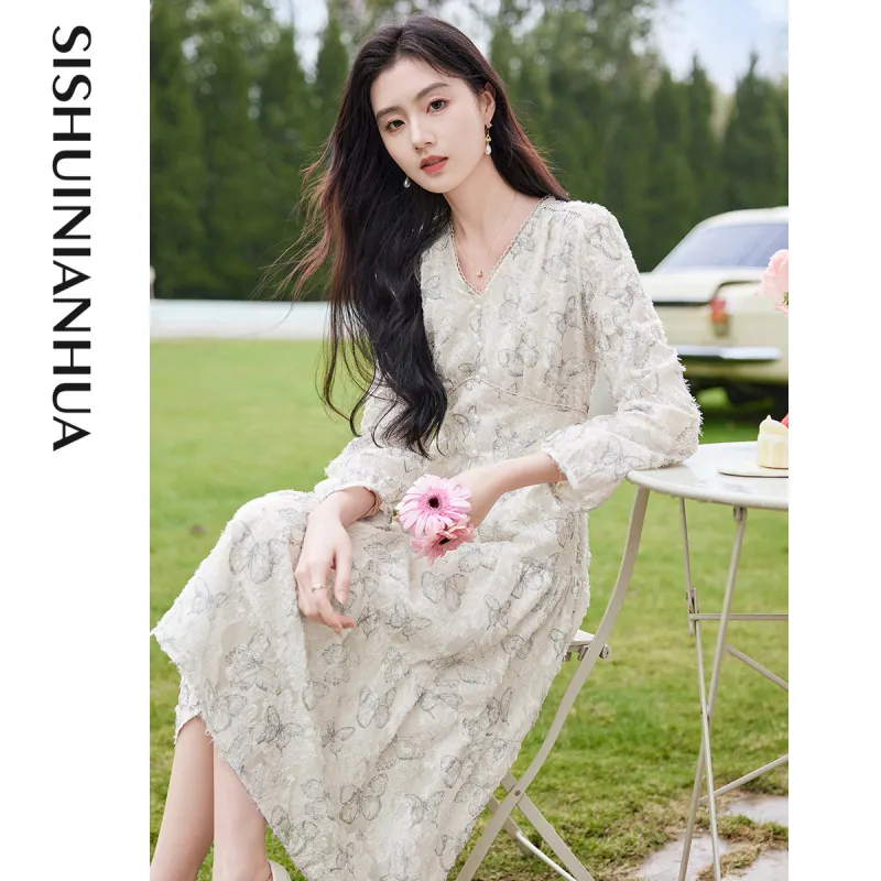 Like The Age Of Water Long Sleeved Dress Women's Multicolor-1