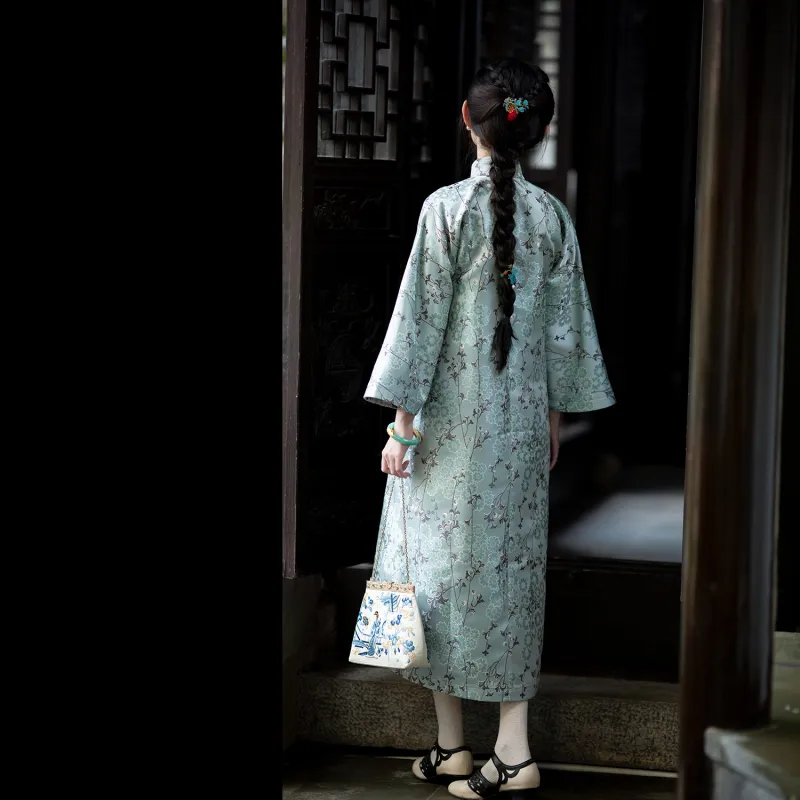 YICHENGFENGXU Cheongsam Women's Blue Jacquard Velvet Oversized Sleeves-2