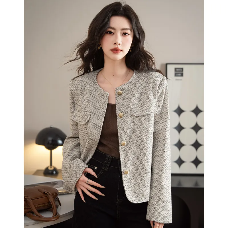 TERRE BLEUE Cropped Coat Women's White-5