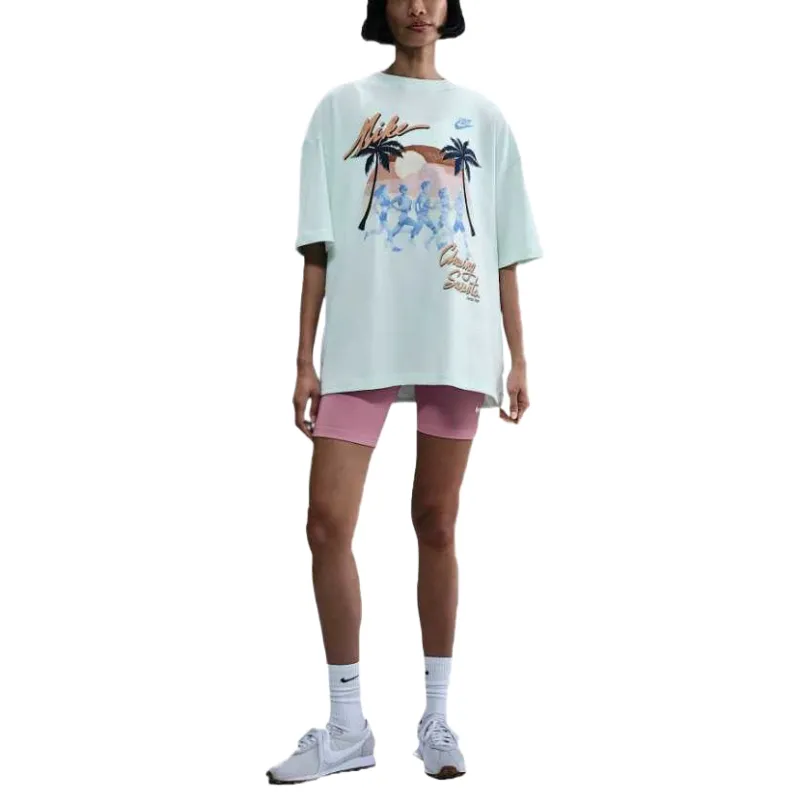 Nike Sportswear Essential Women's Oversized T Shirt-2