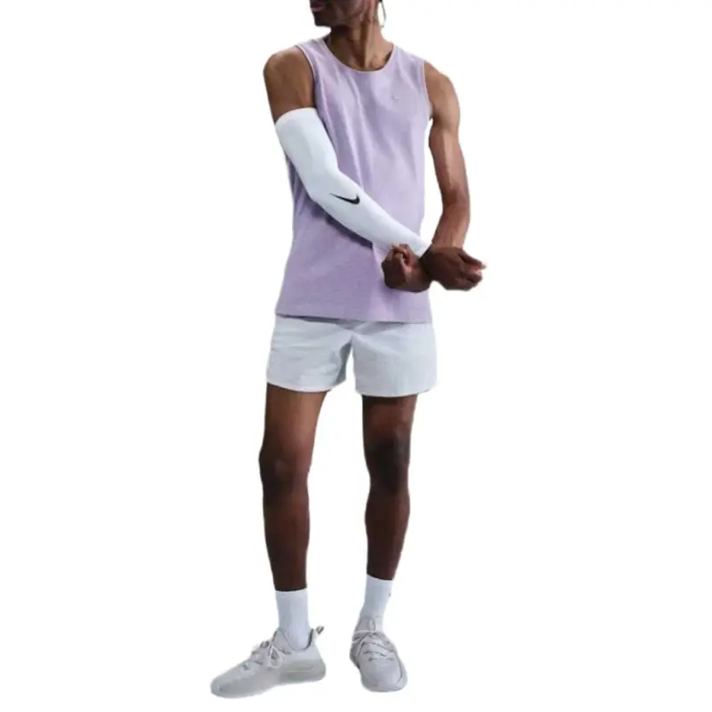 Nike Primary Men's Dri FIT Versatile Tank-2