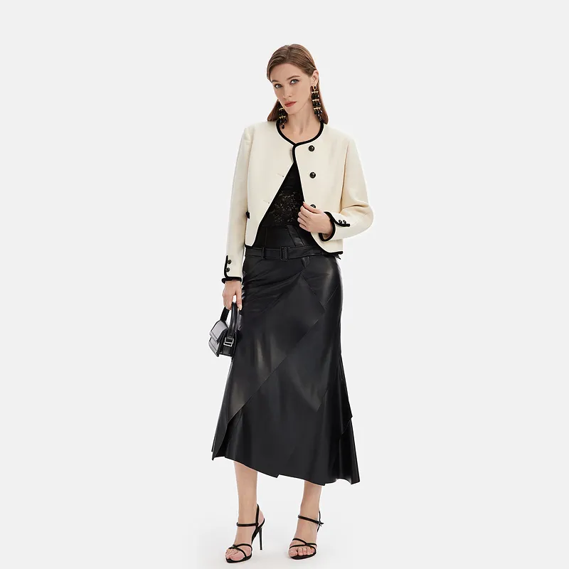 Rich Radi Q's Cropped Coats Women's Beige Apricot-2