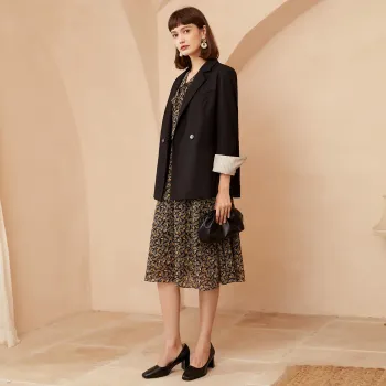 Like The Age Of Water Velvet feel Coat Women's