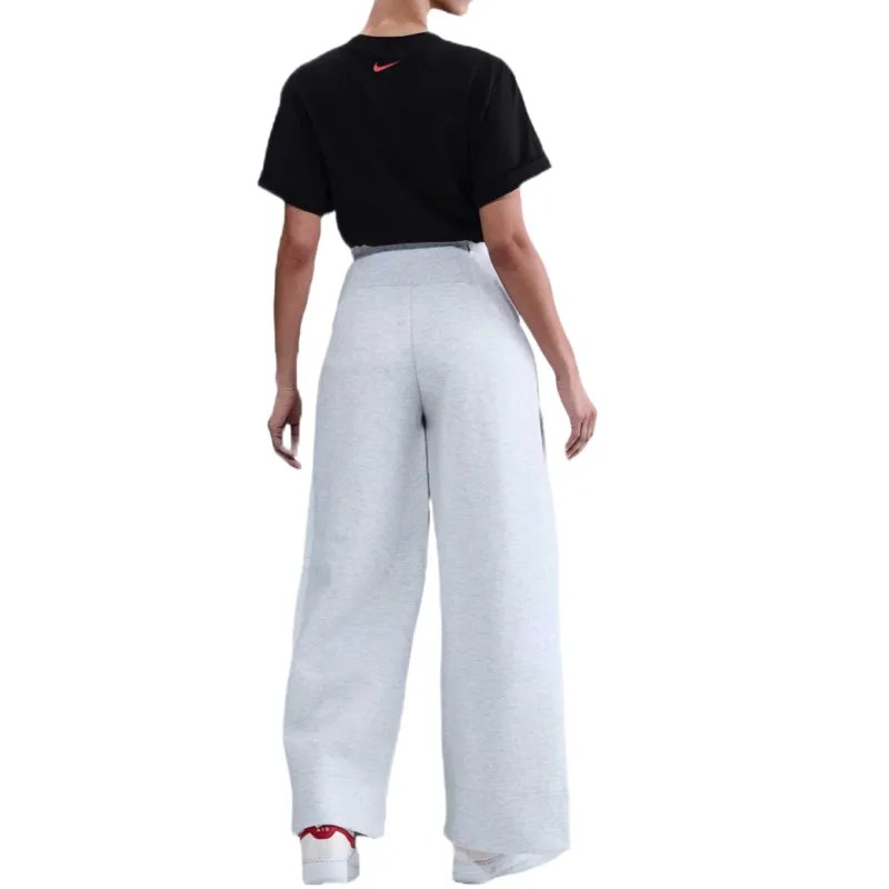 Nike Essential Women's T Shirt-1