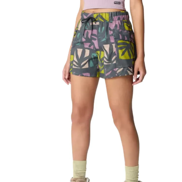 MOUNTAIN HARDWEAR Casual Shorts Women's-3