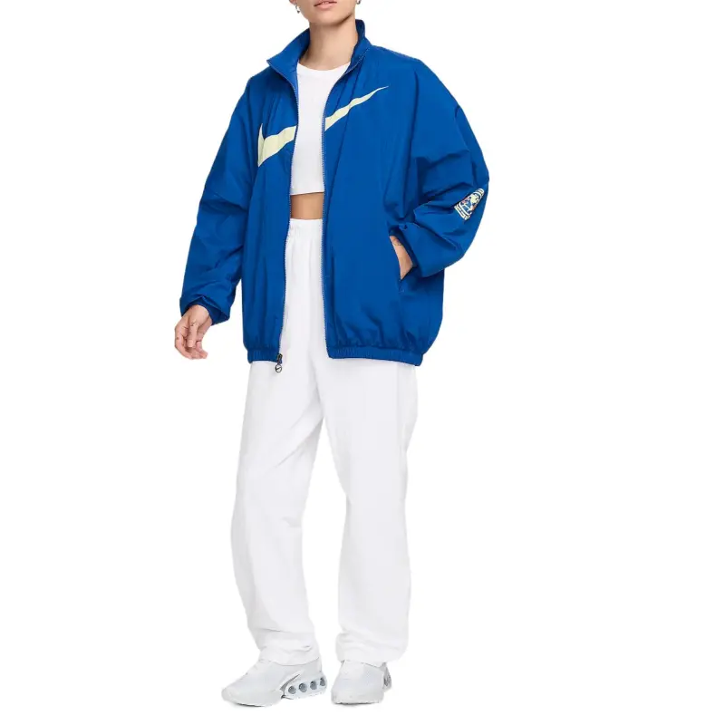 Nike Club América Essential Women's Nike Soccer Woven Jacket-2