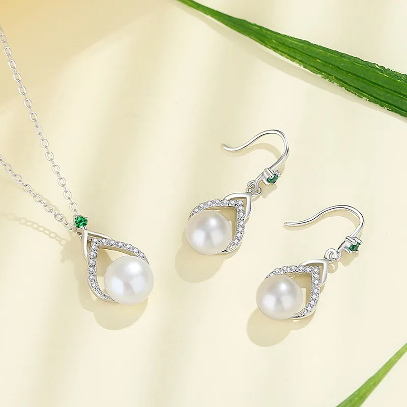 YINGNIXINDONG Freshwater Pearl Necklaces Women's-2