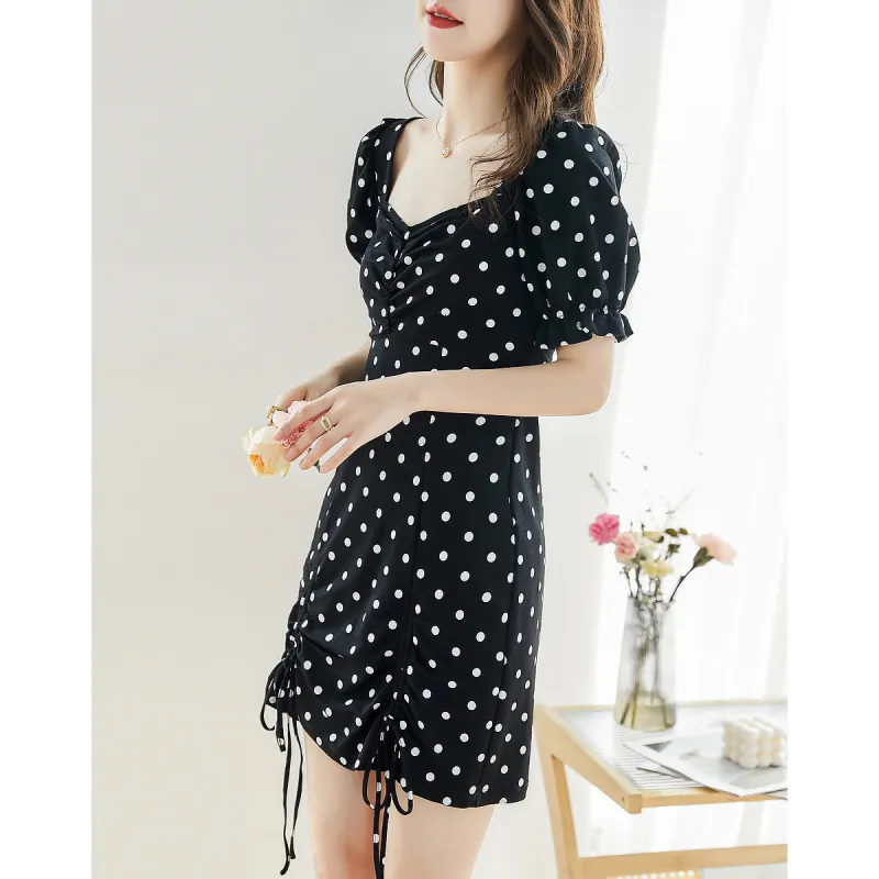 Like The Age Of Water Short Sleeved Dress Women's Black-1