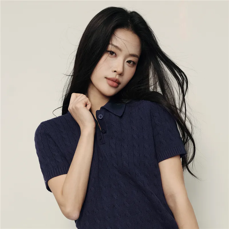 UNIQLO Knitwear Women's-24
