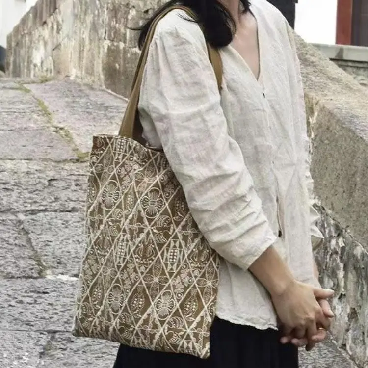 Boniu Straw Woven Shoulder Bag Regular Unisex Embroidery Symphony Music-1