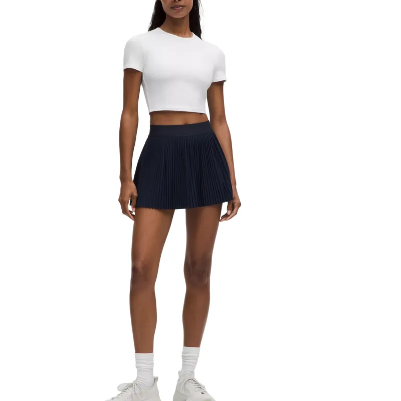 Lululemon Tight FitCropped Collection Regular T Shirt Women's-2