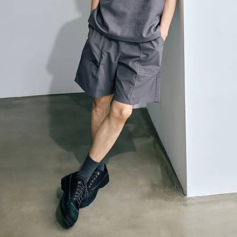GXG Urban Aesthetics Of The Blockbuster Weaving Series Casual Shorts Men-7
