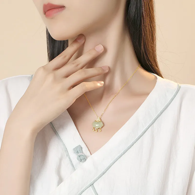 Royal Heaven's Choice Hetian Jade Pale Greenish White Jade Unisex-3