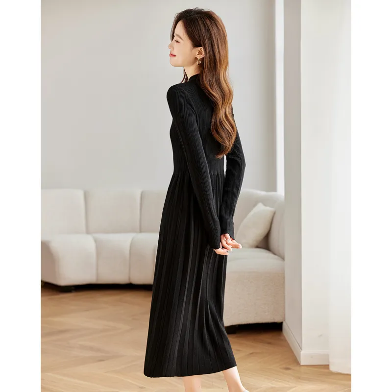 Love Elaine Long Sleeved Dress Women's Black-6