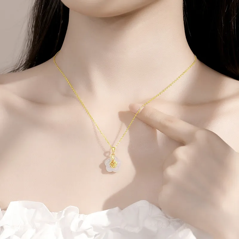 Royal Heaven's Choice Hetian Jade Pale Greenish White Jade Unisex-2