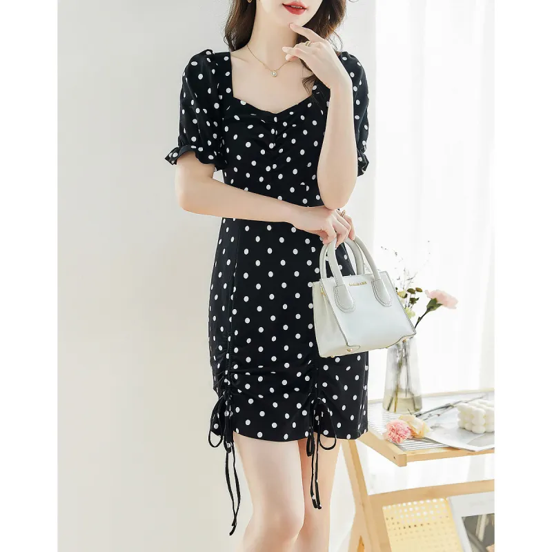 Like The Age Of Water Short Sleeved Dress Women's Black-4