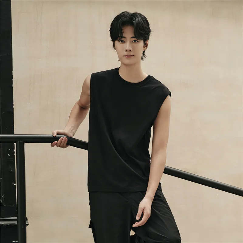 UNIQLO Tank Tops Men-2