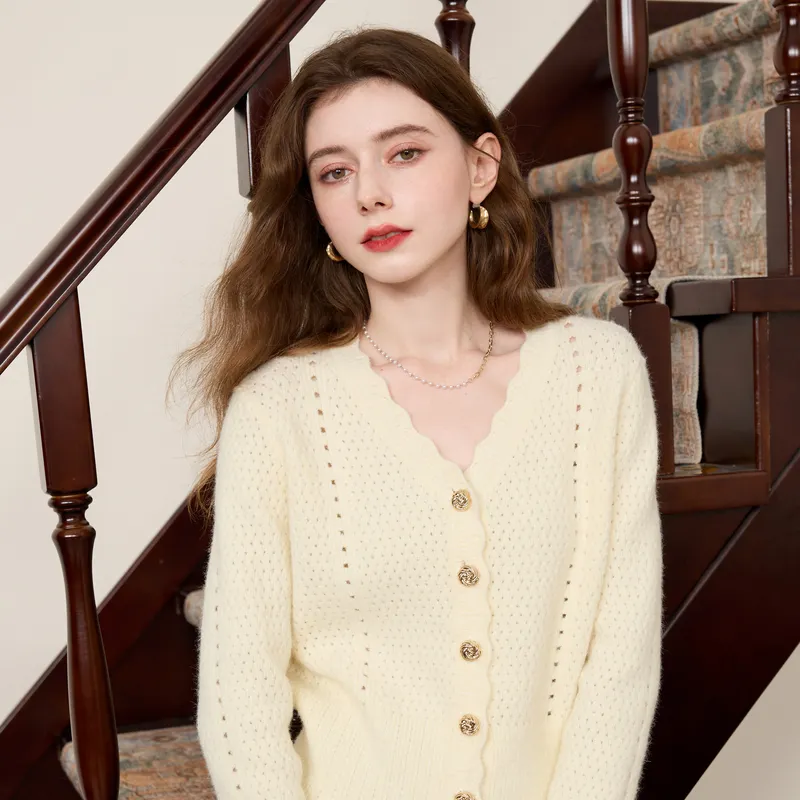 3COLOUR Knitwear Women's Cream-2