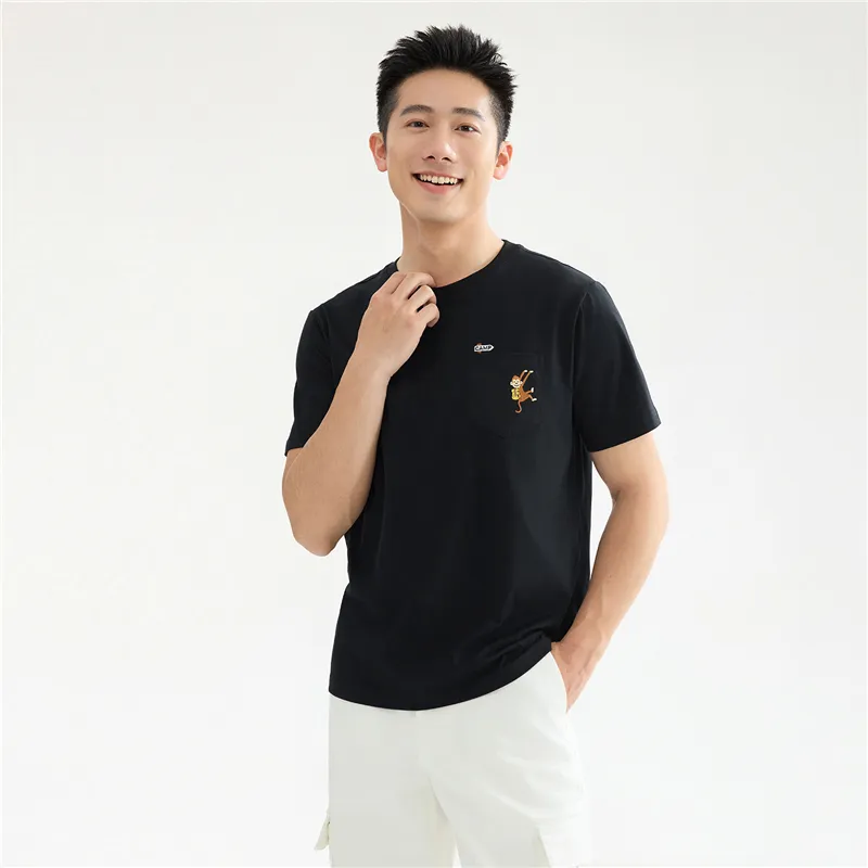 UNIQLO T-Shirts Men-8