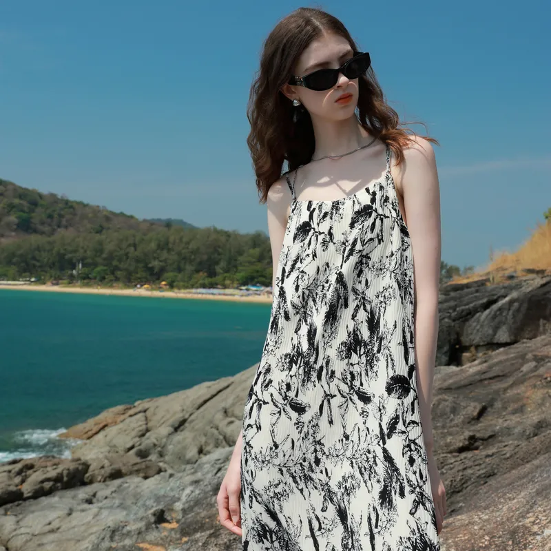 3COLOUR Slip Dress Women's Black White Floral-5