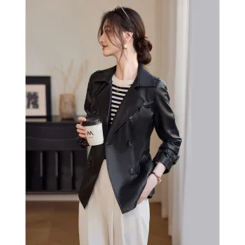 Like The Age Of Water Velvet feel Coat Women's