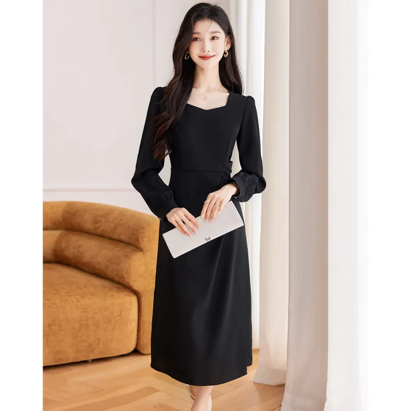 Like The Age Of Water Long Sleeved Dress Women's Black-3