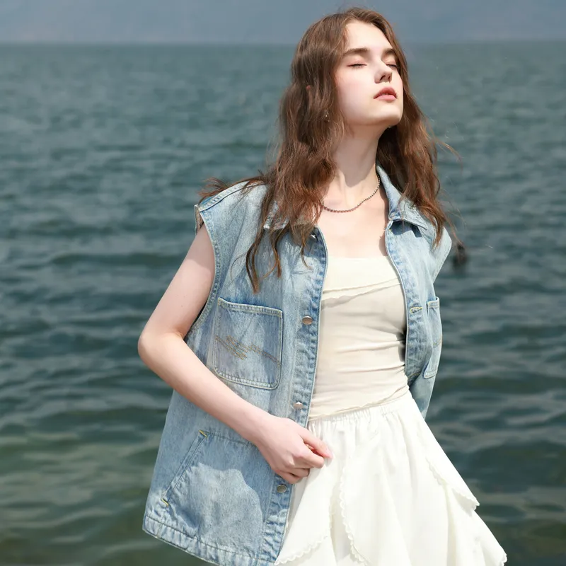3COLOUR Denim Jackets Women's Glacier Blue-3