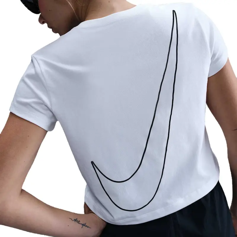 Nike Sportswear Club Women's Short Sleeve Cropped Graphic T Shirt-1