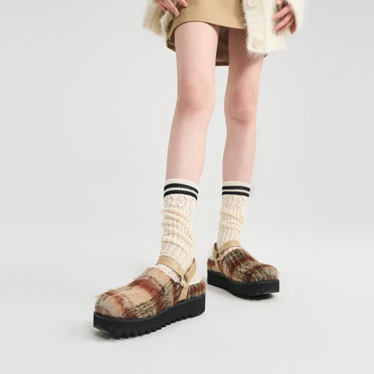 Lost In Echo Outer Platform Height Increasing Double Straps With Hook and Loop Buckle Boots-4