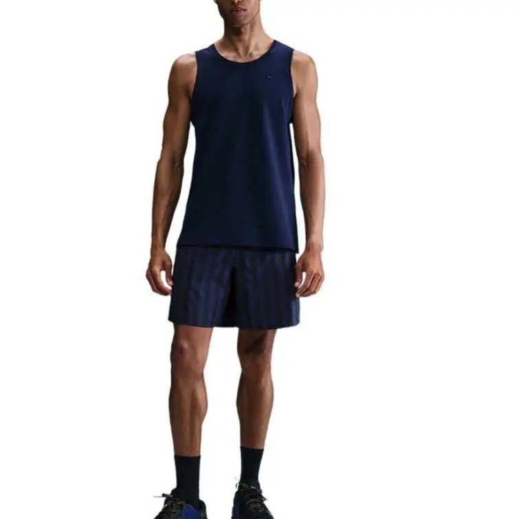 Nike Unlimited Men's 7' Dri FIT Unlined Versatile Shorts-2