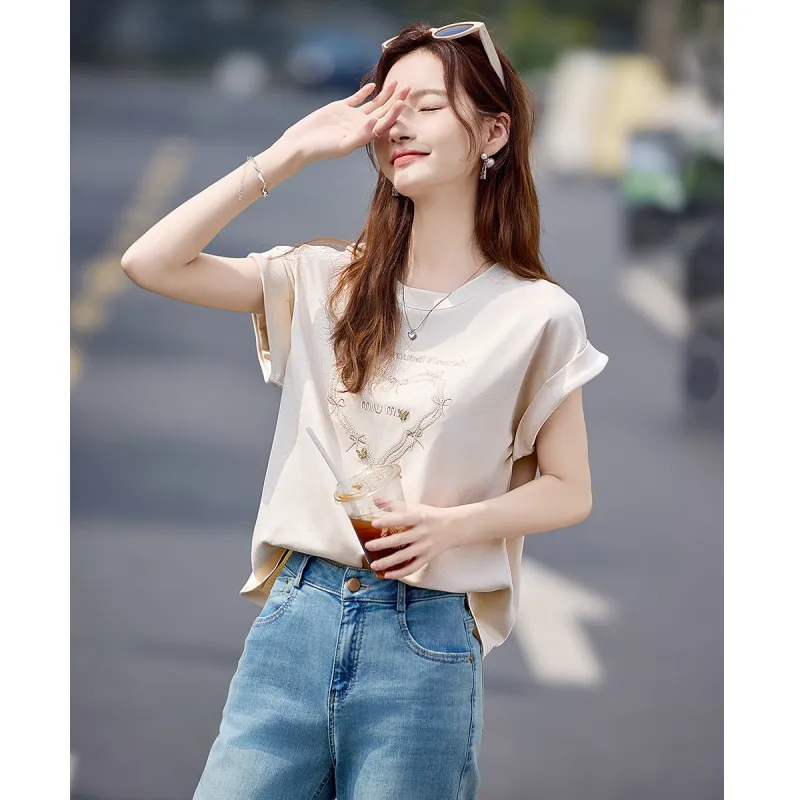 Still quiet T Shirts Women's Apricot-3