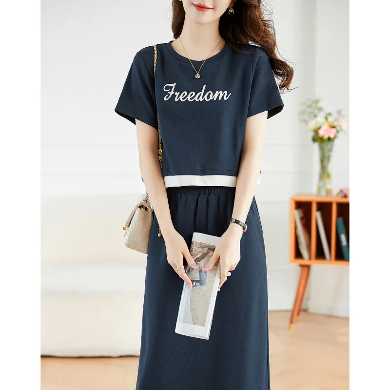 Like The Age Of Water Short Sleeved Dress Women's Navy Blue-3