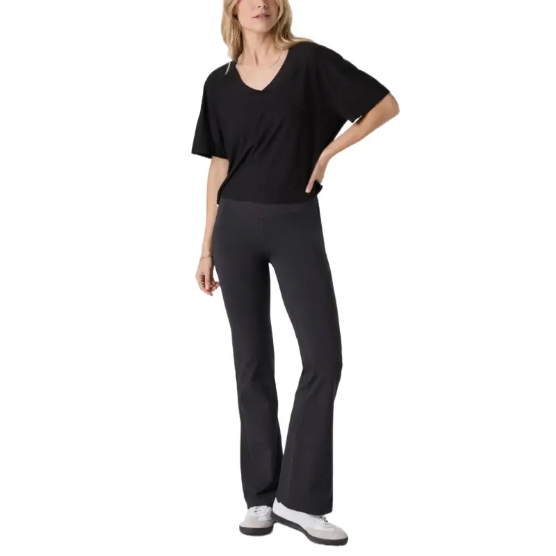 Vuori T Shirts Women's-1
