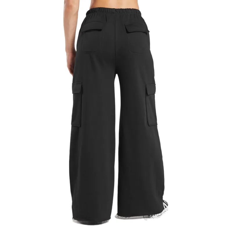 GYMSHARK Cargo Pants Women's Black-1