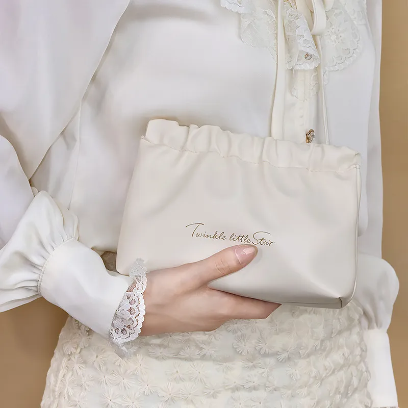 Future Maple Automatic Closure Magnetic Clasp Makeup Bags Super Light Urban Minimalist Style-4