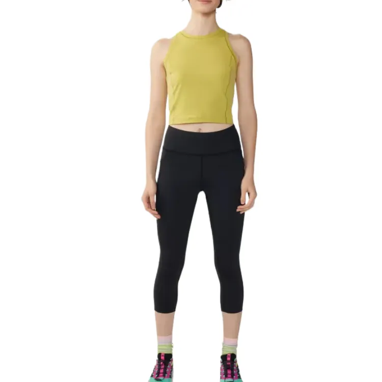 MOUNTAIN HARDWEAR Casual Shorts Women's Black-5