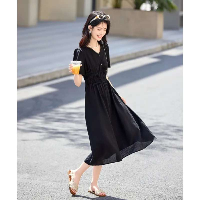 Still Quiet Short Sleeved Dress Women's Elegant Black-0