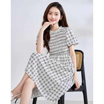 Love Elaine Short Sleeved Dress Women's Apricot