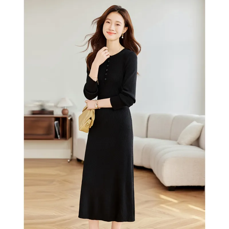 Love Elaine Long Sleeved Dress Women's Black-4