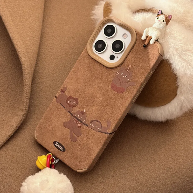 Cuttlefish Grid TPU Material Ins 3D Effect Kitten Niche Phone Case Compatible With Apple 16/15/14/13/12/11-5