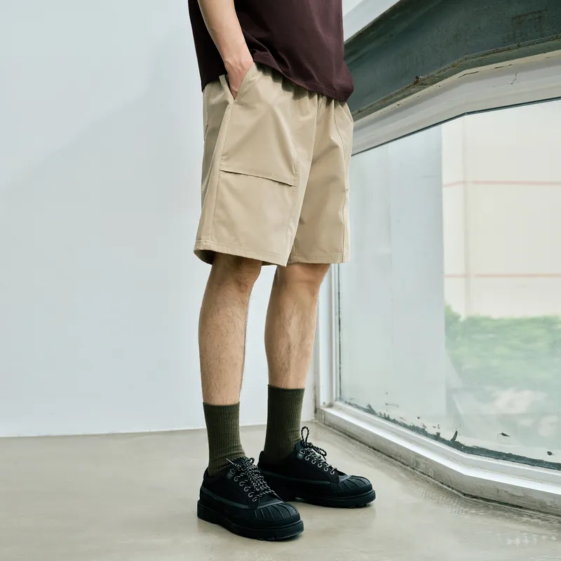 GXG Urban Aesthetics Of The Blockbuster Weaving Series Casual Shorts Men-3