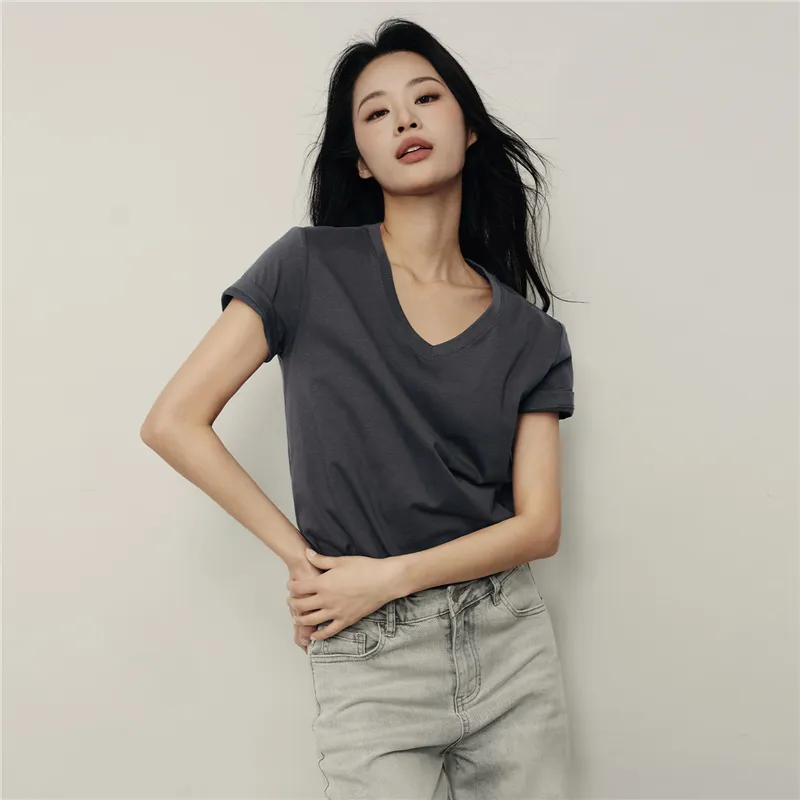 UNIQLO T Shirts Women's-18