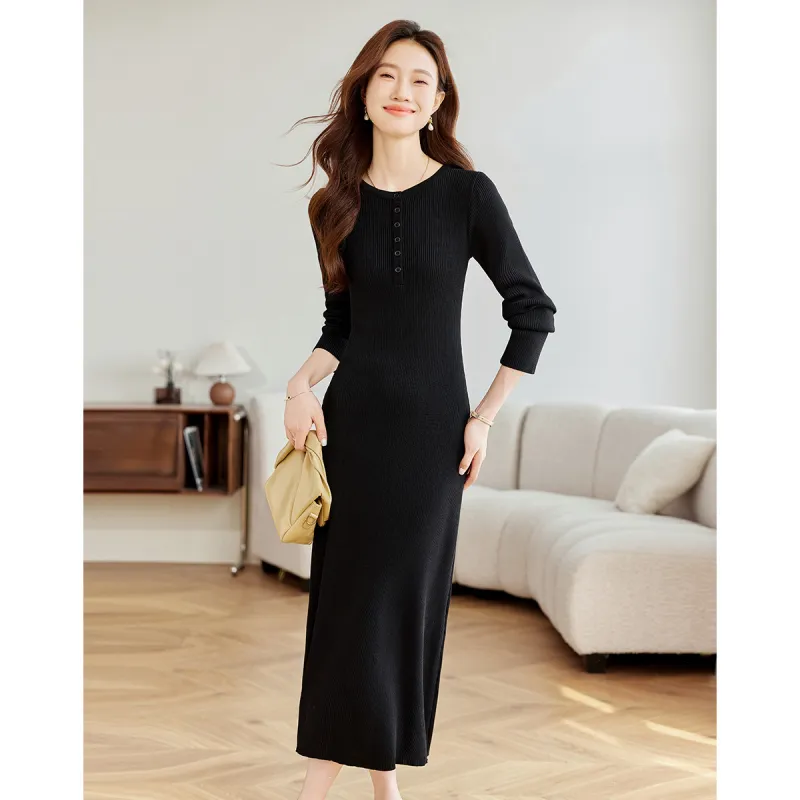Love Elaine Long Sleeved Dress Women's Black-3