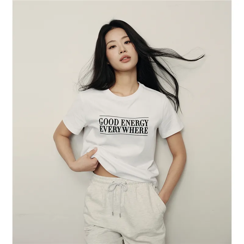 UNIQLO T Shirts Women's-40